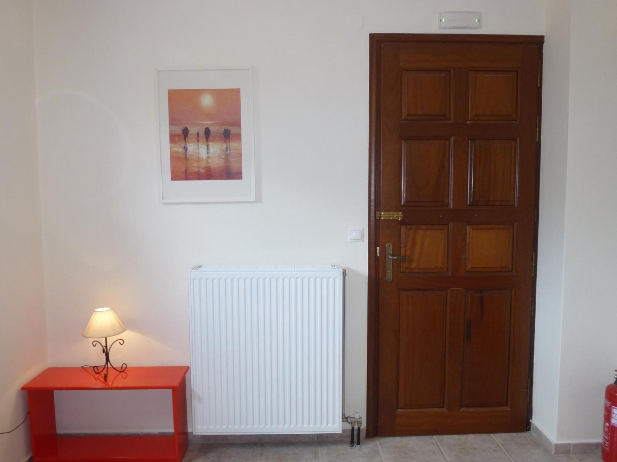 Karantonis House Apartment Leonidio Bilik gambar
