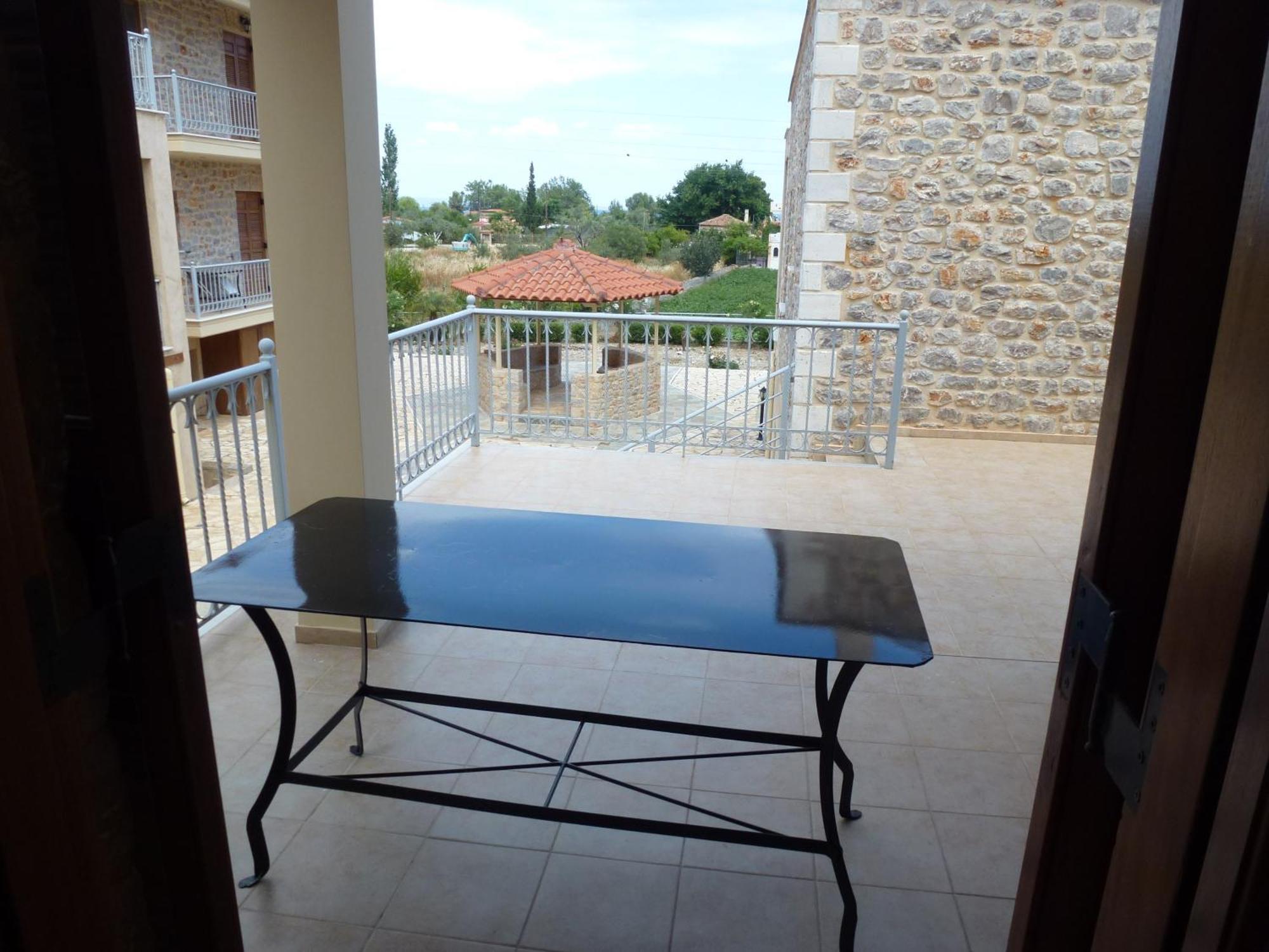 Karantonis House Apartment Leonidio Bilik gambar