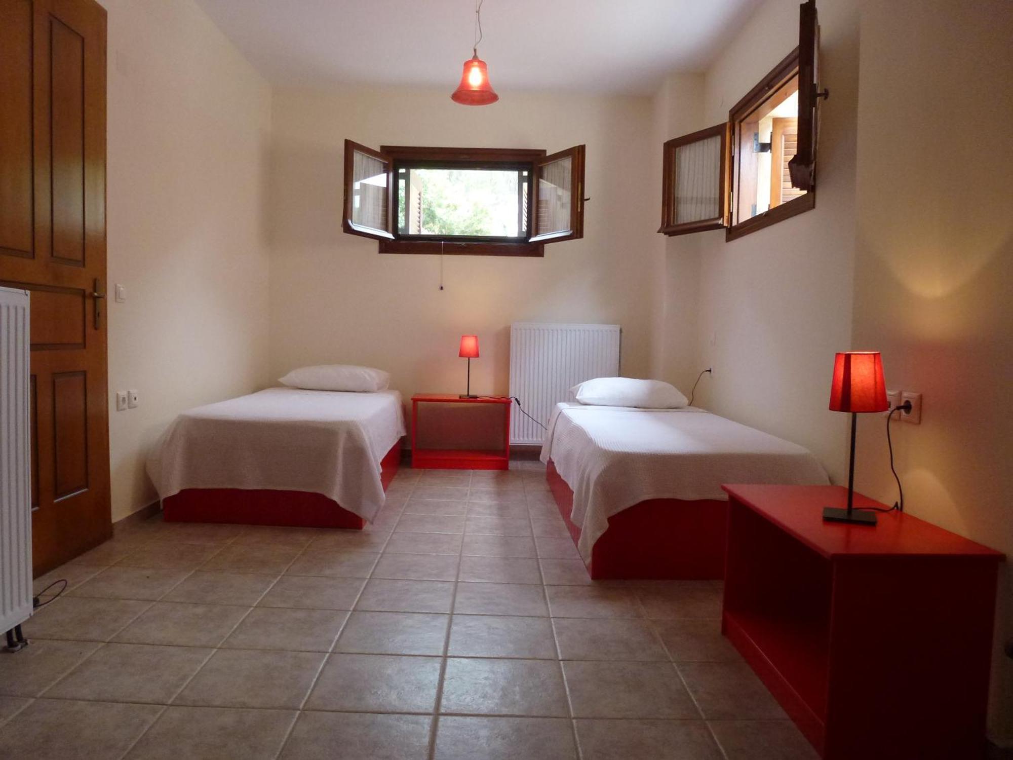 Karantonis House Apartment Leonidio Bilik gambar