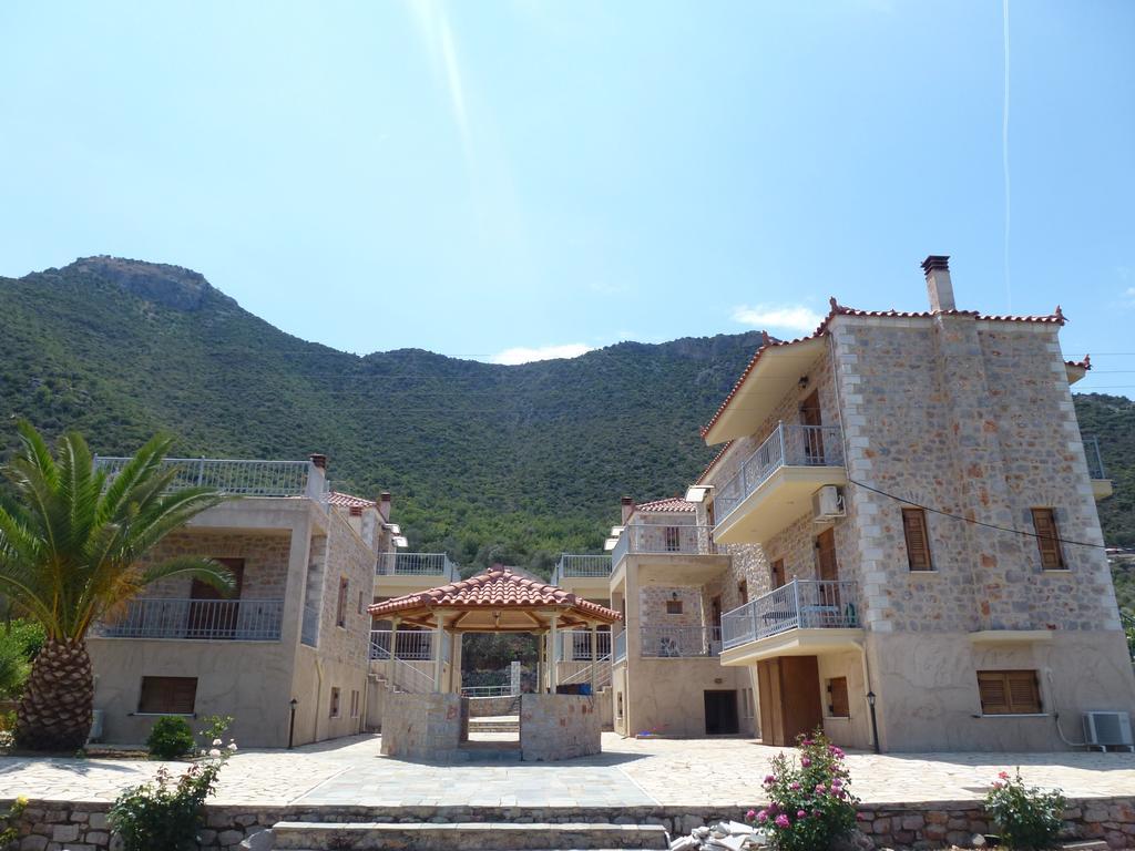 Karantonis House Apartment Leonidio Luaran gambar